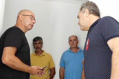 17-07-13 OcupacionOficinasUTEponteRande06.JPG